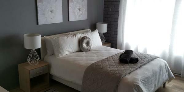 The Grey Plow Apartamento *